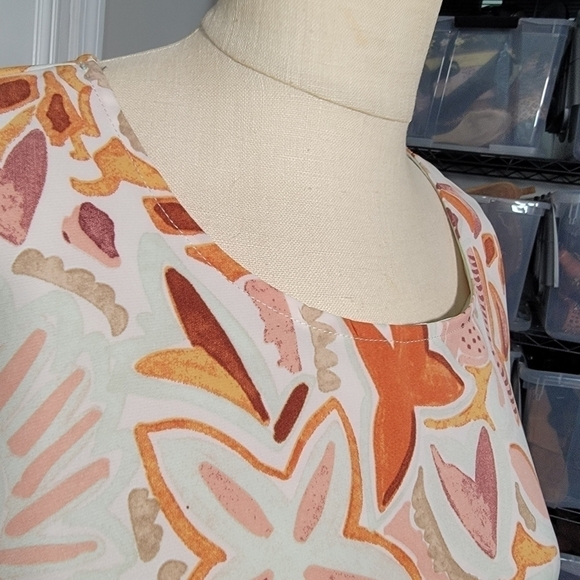 Entro Shift Dress Abstract print pastel earth tone neutrals Size Small - Picture 8 of 16